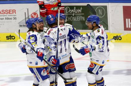 EBEL. Eishockey Bundesliga. VSV gegen HCB Suedtirol Alperia.  Torjubel John Hughes, Chris Collins, Anton Karlsson, Philipp Lindner, Joel Broda (VSV). Villach, am 10.10.2021.
Foto: Kuess
www.qspictures.net
---
pressefotos, pressefotografie, kuess, qs, qspictures, sport, bild, bilder, bilddatenbank