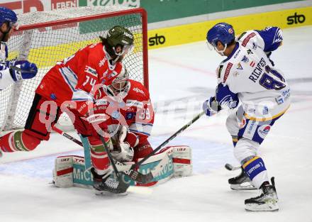 EBEL. Eishockey Bundesliga. VSV gegen HCB Suedtirol Alperia.  Marco Richter, (VSV), Dylan Di Perna, Kevin Boyle   (Bozen). Villach, am 10.10.2021.
Foto: Kuess
www.qspictures.net
---
pressefotos, pressefotografie, kuess, qs, qspictures, sport, bild, bilder, bilddatenbank