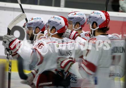 EBEL. Eishockey Bundesliga. KAC gegen	iClinic Bratislava Capitals. Torjubel   (Bratislava). Klagenfurt, am 15.10.2021.
Foto: Kuess
www.qspictures.net

---
pressefotos, pressefotografie, kuess, qs, qspictures, sport, bild, bilder, bilddatenbank