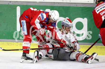 EBEL. Eishockey Bundesliga. KAC gegen	iClinic Bratislava Capitals. Johannes Bischofberger,  (KAC),  Tyler Nanne (Bratislava). Klagenfurt, am 15.10.2021.
Foto: Kuess
www.qspictures.net

---
pressefotos, pressefotografie, kuess, qs, qspictures, sport, bild, bilder, bilddatenbank