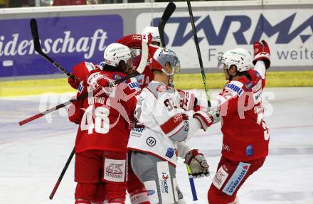 EBEL. Eishockey Bundesliga. KAC gegen	iClinic Bratislava Capitals.  Torjubel Johannes Bischofberger, Samuel Witting, Thomas Hundertpfund, Clemens Unterweger (KAC). Klagenfurt, am 15.10.2021.
Foto: Kuess
www.qspictures.net

---
pressefotos, pressefotografie, kuess, qs, qspictures, sport, bild, bilder, bilddatenbank