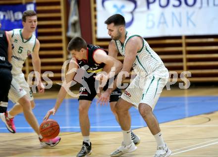 Basketball Zweite Liga 2021/2022. Grunddurchgang 2. Runde.  KOS Celovec gegen Mattersburg Rocks. Marin Sliskovic (KOS), Ivan Begic  (Mattersburg). Klagenfurt, am 16.10.2021.
Foto: Kuess
www.qspictures.net
---
pressefotos, pressefotografie, kuess, qs, qspictures, sport, bild, bilder, bilddatenbank