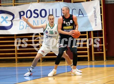 Basketball Zweite Liga 2021/2022. Grunddurchgang 2. Runde.  KOS Celovec gegen Mattersburg Rocks. Erik Groznik (KOS), Corey Hallett  (Mattersburg). Klagenfurt, am 16.10.2021.
Foto: Kuess
www.qspictures.net
---
pressefotos, pressefotografie, kuess, qs, qspictures, sport, bild, bilder, bilddatenbank