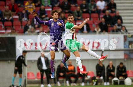 Fussball. Bundesliga. SK Austria Klagenfurt gegen  SK Rapid.  Thorsten Mahrer, (Klagenfurt), Ercan Kara  (SK Rapid). Klagenfurt, am 16.10.2021.
Foto: Kuess
www.qspictures.net
---
pressefotos, pressefotografie, kuess, qs, qspictures, sport, bild, bilder, bilddatenbank