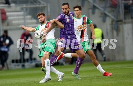 Fussball. Bundesliga. SK Austria Klagenfurt gegen  SK Rapid.  Markus Pink,  (Klagenfurt), Maximilian Hofmann (SK Rapid). Klagenfurt, am 16.10.2021.
Foto: Kuess
www.qspictures.net
---
pressefotos, pressefotografie, kuess, qs, qspictures, sport, bild, bilder, bilddatenbank