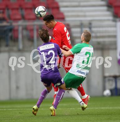 Fussball. Bundesliga. SK Austria Klagenfurt gegen  SK Rapid.   Alex Timossi Andersson,  (Klagenfurt), Maximilian Ullmann, Paul Gartler   (SK Rapid). Klagenfurt, am 16.10.2021.
Foto: Kuess
www.qspictures.net
---
pressefotos, pressefotografie, kuess, qs, qspictures, sport, bild, bilder, bilddatenbank