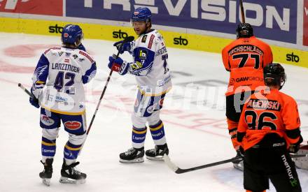 EBEL. Eishockey Bundesliga. VSV gegen Moser Medical Graz99ers.  Torjubel Benjamin Lanzinger, Renars Krastenbergs (VSV). Villach, am 17.10.2021.
Foto: Kuess
www.qspictures.net
---
pressefotos, pressefotografie, kuess, qs, qspictures, sport, bild, bilder, bilddatenbank