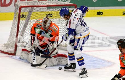 EBEL. Eishockey Bundesliga. VSV gegen Moser Medical Graz99ers.  Renars Krastenbergs, (VSV),  Niklas Lundstroem  (Graz). Villach, am 17.10.2021.
Foto: Kuess
www.qspictures.net
---
pressefotos, pressefotografie, kuess, qs, qspictures, sport, bild, bilder, bilddatenbank