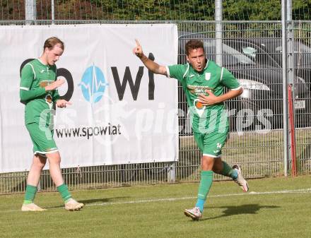 Fussball. Unterliga West. Landskron gegen Sachsenburg.  Torjubel Daniel Arneitz  (Landskron). Landskron, 16.10.2016.
Foto: Kuess
---
pressefotos, pressefotografie, kuess, qs, qspictures, sport, bild, bilder, bilddatenbank