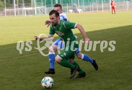 Fussball. Unterliga West. Landskron gegen Sachsenburg.  Stefan Stresch,   (Landskron), Maximilian Knoetig   (Sachsenburg). Landskron, 16.10.2016.
Foto: Kuess
---
pressefotos, pressefotografie, kuess, qs, qspictures, sport, bild, bilder, bilddatenbank