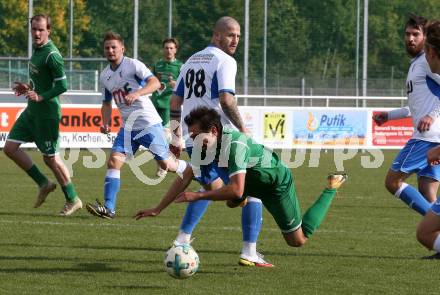 Fussball. Unterliga West. Landskron gegen Sachsenburg.   Phillip Gatti,  (Landskron),  Admir Dzombic  (Sachsenburg). Landskron, 16.10.2016.
Foto: Kuess
---
pressefotos, pressefotografie, kuess, qs, qspictures, sport, bild, bilder, bilddatenbank