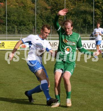 Fussball. Unterliga West. Landskron gegen Sachsenburg.  Christian Wilpernig,   (Landskron),  Manuel Dullnig  (Sachsenburg). Landskron, 16.10.2016.
Foto: Kuess
---
pressefotos, pressefotografie, kuess, qs, qspictures, sport, bild, bilder, bilddatenbank