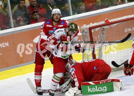 EBEL. Eishockey Bundesliga. KAC gegen	HCB Suedtirol Alperia. Thomas Hundertpfund, Sebastian Dahm, (KAC), Michael Halmo   (Bozen). Klagenfurt, am 22.10.2021.
Foto: Kuess
www.qspictures.net

---
pressefotos, pressefotografie, kuess, qs, qspictures, sport, bild, bilder, bilddatenbank