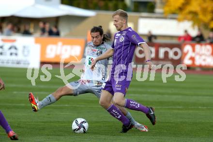 Fussball. Bundesliga. RZ Pellets WAC gegen SK Austria Klagenfurt. Matthaeus Taferner,  (WAC), Christopher Cvetko (Klagenfurt). Wolfsberg, am 23.10.2021.
Foto: Kuess
www.qspictures.net

---
pressefotos, pressefotografie, kuess, qs, qspictures, sport, bild, bilder, bilddatenbank