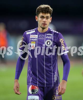 Fussball. Bundesliga. RZ Pellets WAC gegen SK Austria Klagenfurt. Alexander Fuchs (Klagenfurt). Wolfsberg, am 23.10.2021.
Foto: Kuess
www.qspictures.net

---
pressefotos, pressefotografie, kuess, qs, qspictures, sport, bild, bilder, bilddatenbank