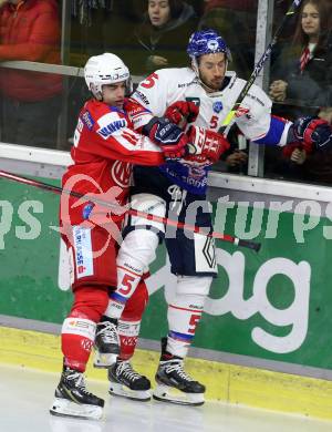 EBEL. Eishockey Bundesliga. KAC gegen	HC TWK Innsbruck. Lukas Haudum,  (KAC),  Benjamin Betker (Innsbruck). Klagenfurt, am 29.10.2021.
Foto: Kuess
www.qspictures.net

---
pressefotos, pressefotografie, kuess, qs, qspictures, sport, bild, bilder, bilddatenbank