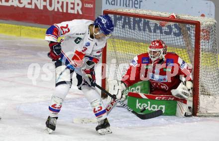 EBEL. Eishockey Bundesliga. KAC gegen	HC TWK Innsbruck. Sebastian Dahm,  (KAC), Timothy McGauley  (Innsbruck). Klagenfurt, am 29.10.2021.
Foto: Kuess
www.qspictures.net

---
pressefotos, pressefotografie, kuess, qs, qspictures, sport, bild, bilder, bilddatenbank