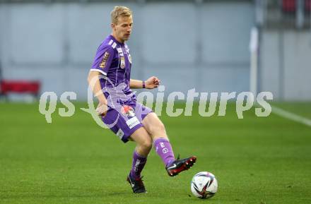 Fussball. Bundesliga. SK Austria Klagenfurt gegen  FC Flyeralarm Admira.   Christopher Cvetko (Klagenfurt). Klagenfurt, am 30.10.2021.
Foto: Kuess
www.qspictures.net
---
pressefotos, pressefotografie, kuess, qs, qspictures, sport, bild, bilder, bilddatenbank