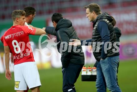 Fussball. Bundesliga. SK Austria Klagenfurt gegen  FC Flyeralarm Admira.   Roman Kerschbaum, Trainer Andreas Herzog (Admira). Klagenfurt, am 30.10.2021.
Foto: Kuess
www.qspictures.net
---
pressefotos, pressefotografie, kuess, qs, qspictures, sport, bild, bilder, bilddatenbank