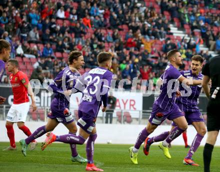 Fussball. Bundesliga. SK Austria Klagenfurt gegen  FC Flyeralarm Admira.   Torjubel Turgay Gemicibasi, Alexander Fuchs, Florian Rieder, Alex Timossi Andersson (Klagenfurt). Klagenfurt, am 30.10.2021.
Foto: Kuess
www.qspictures.net
---
pressefotos, pressefotografie, kuess, qs, qspictures, sport, bild, bilder, bilddatenbank