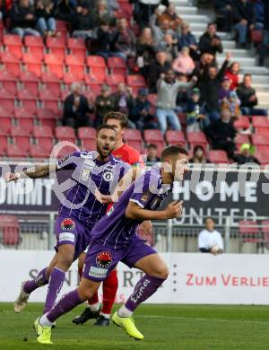 Fussball. Bundesliga. SK Austria Klagenfurt gegen  FC Flyeralarm Admira.   Torjubel Turgay Gemicibasi, Markus Pink (Klagenfurt). Klagenfurt, am 30.10.2021.
Foto: Kuess
www.qspictures.net
---
pressefotos, pressefotografie, kuess, qs, qspictures, sport, bild, bilder, bilddatenbank