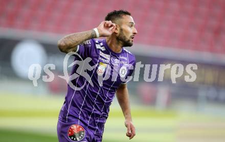 Fussball. Bundesliga. SK Austria Klagenfurt gegen  FC Flyeralarm Admira.   Torjubel Markus Pink (Klagenfurt). Klagenfurt, am 30.10.2021.
Foto: Kuess
www.qspictures.net
---
pressefotos, pressefotografie, kuess, qs, qspictures, sport, bild, bilder, bilddatenbank