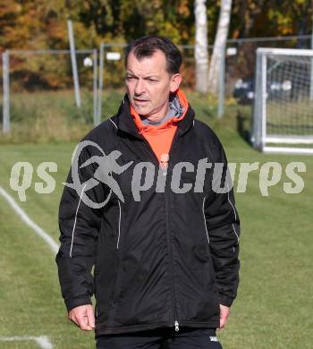 Fussball. Kaerntner Liga. Maria Saal gegen Koettmannsdorf.  Trainer Rudi Perz, Co-Trainer Christian Sablatnig   (Koettmannsdorf). Maria Saal, 30.10.2021.
Foto: Kuess
---
pressefotos, pressefotografie, kuess, qs, qspictures, sport, bild, bilder, bilddatenbank