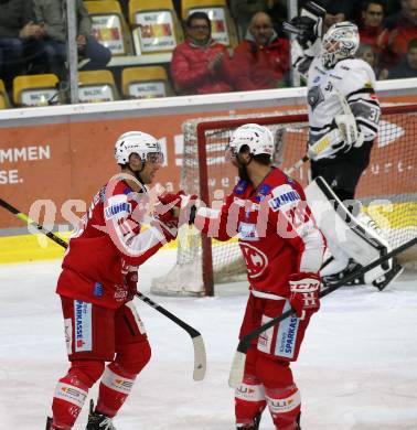 EBEL. Eishockey Bundesliga. KAC gegen Dornbirn Bulldogs. Haudum Lukas, Schumnig Martin (KAC). Klagenfurt, am 5.11.2021.
Foto: Kuess
www.qspictures.net

---
pressefotos, pressefotografie, kuess, qs, qspictures, sport, bild, bilder, bilddatenbank