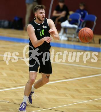 Basketball Zweite Liga 2021/2022. Grunddurchgang 5. Runde.  KOS Celovec gegen Basket Flames.  Gabriel Stepan  (Basket Flames). Klagenfurt, am 6.11.2021.
Foto: Kuess
www.qspictures.net
---
pressefotos, pressefotografie, kuess, qs, qspictures, sport, bild, bilder, bilddatenbank