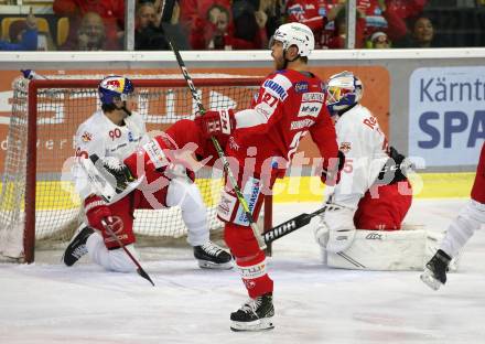 EBEL. Eishockey Bundesliga. KAC gegen  EC Red Bull Salzburg. Torjubel Thomas Hundertpfund (KAC). Klagenfurt, am 7.11.2021.
Foto: Kuess
www.qspictures.net

---
pressefotos, pressefotografie, kuess, qs, qspictures, sport, bild, bilder, bilddatenbank