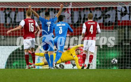 Fussball. FIFA. WM Qualifikationsspiel. European Qualifiers. Oesterreich gegen Israel.  Daniel Bachmann, Philipp Lienhart, Martin Hinteregger (Oesterreich),   Eran Zahavi, Omri Gandelman (Isarael). Klagenfurt, Woerthersee Stadion, 12.11.2021.
Foto: Kuess
---
pressefotos, pressefotografie, kuess, qs, qspictures, sport, bild, bilder, bilddatenbank