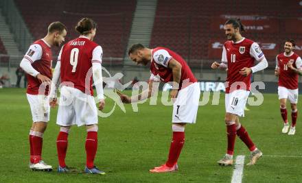 Fussball. FIFA. WM Qualifikationsspiel. European Qualifiers. Oesterreich gegen Israel.  Torjubel Louis Schaub, Marcel Sabitzer, Marko Arnaotovic, Florian Grillitsch (Oesterreich). Klagenfurt, Woerthersee Stadion, 12.11.2021.
Foto: Kuess
---
pressefotos, pressefotografie, kuess, qs, qspictures, sport, bild, bilder, bilddatenbank