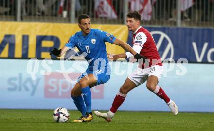 Fussball. FIFA. WM Qualifikationsspiel. European Qualifiers. Oesterreich gegen Israel. Alessandro Schoepf,   (Oesterreich),  Hatem Abd Elhamed (Isarael). Klagenfurt, Woerthersee Stadion, 12.11.2021.
Foto: Kuess
---
pressefotos, pressefotografie, kuess, qs, qspictures, sport, bild, bilder, bilddatenbank