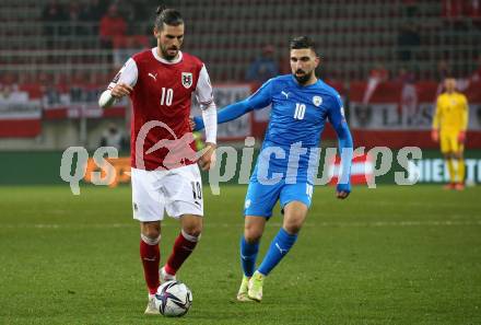 Fussball. FIFA. WM Qualifikationsspiel. European Qualifiers. Oesterreich gegen Israel.  Florian Grillitsch,  (Oesterreich), Munas Dabbur  (Isarael). Klagenfurt, Woerthersee Stadion, 12.11.2021.
Foto: Kuess
www.qspictures.net
---
pressefotos, pressefotografie, kuess, qs, qspictures, sport, bild, bilder, bilddatenbank