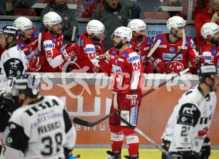 EBEL. Eishockey Bundesliga. KAC gegen	Tesla Orli Znojmo. Torjubel Strong Steven,  (KAC). Klagenfurt, am 21.11.2021.
Foto: Kuess
www.qspictures.net

---
pressefotos, pressefotografie, kuess, qs, qspictures, sport, bild, bilder, bilddatenbank