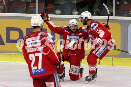 EBEL. Eishockey Bundesliga. KAC gegen	Tesla Orli Znojmo. Torjubel Manuel Ganahl, Martin Schumnig, Thomas Hundertpfund (KAC). Klagenfurt, am 21.11.2021.
Foto: Kuess
www.qspictures.net

---
pressefotos, pressefotografie, kuess, qs, qspictures, sport, bild, bilder, bilddatenbank