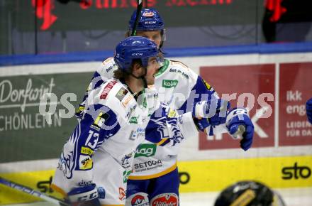 EBEL. Eishockey Bundesliga. VSV gegen spusu Vienna Capitals. Torjubel Chris Collins  (VSV). Villach, am 26.11.2021.
Foto: Kuess
www.qspictures.net
---
pressefotos, pressefotografie, kuess, qs, qspictures, sport, bild, bilder, bilddatenbank