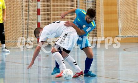 Futsal Meisterschaft (1.OEFL - B). Klagenfurt gegen Wiener Neustadt 1. FC Murexin Allstars. Malkoc Haris  (Klagenfurt), Kozar Tomaz  (Wr. Neustadt). Klagenfurt, 20.11.2021.
Foto: Kuess
www.qspictures.net
---
pressefotos, pressefotografie, kuess, qs, qspictures, sport, bild, bilder, bilddatenbank