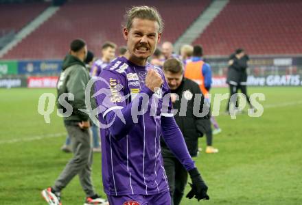 Fussball. Bundesliga. SK Austria Klagenfurt gegen  FC Red Bull Salzburg.   Jubel Patrick Greil (Klagenfurt). Klagenfurt, am 27.11.2021.
Foto: Kuess
www.qspictures.net
---
pressefotos, pressefotografie, kuess, qs, qspictures, sport, bild, bilder, bilddatenbank