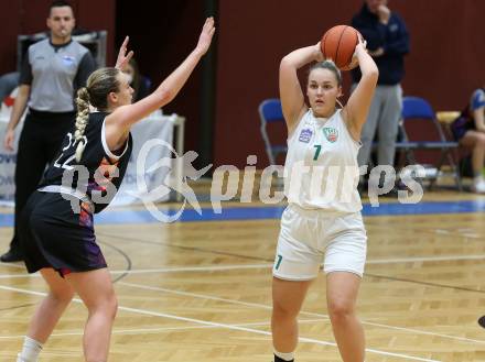 Basketball. Damen Basketball Austria Cup 2021/2022.  KOS Celovec Damen gegen Vienna United Post SV.  Sara Feratovic (KOS), Bettina Kunz (Vienna). Klagenfurt, am 27.11.2021.
www.qspictures.net
Foto: Kuess
www.qspictures.net
---
pressefotos, pressefotografie, kuess, qs, qspictures, sport, bild, bilder, bilddatenbank