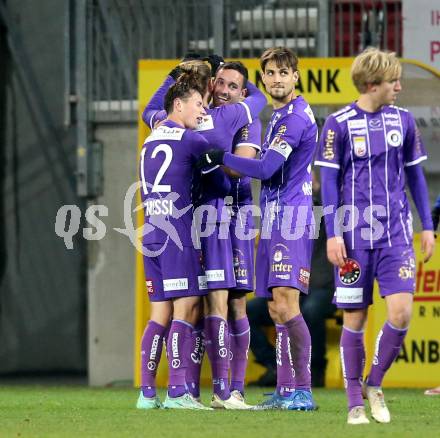 Fussball. Bundesliga. SK Austria Klagenfurt gegen  FC Red Bull Salzburg.   Torjubel Alex Timossi Andersson, Markus Pink, Patrick Greil, Thorsten Mahrer (Klagenfurt). Klagenfurt, am 27.11.2021.
Foto: Kuess
www.qspictures.net
---
pressefotos, pressefotografie, kuess, qs, qspictures, sport, bild, bilder, bilddatenbank