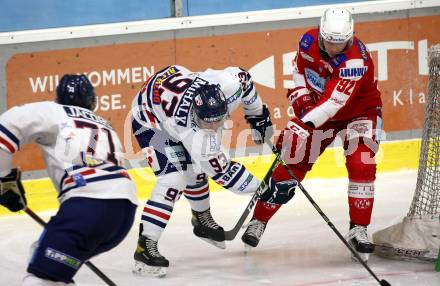 EBEL. Eishockey Bundesliga. KAC gegen	Hydro Fehervar AV 19. Clemens Unterweger,  (KAC), Akos Mihaly  (Fehervar). Klagenfurt, am 28.11.2021.
Foto: Kuess
www.qspictures.net

---
pressefotos, pressefotografie, kuess, qs, qspictures, sport, bild, bilder, bilddatenbank