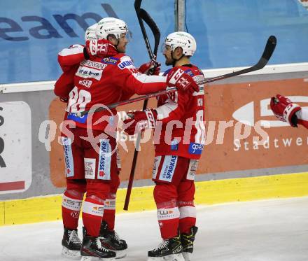 EBEL. Eishockey Bundesliga. KAC gegen	Hydro Fehervar AV 19. Torjubel Matthew Fraser, Rok Ticar, Thomas Koch (KAC). Klagenfurt, am 28.11.2021.
Foto: Kuess
www.qspictures.net

---
pressefotos, pressefotografie, kuess, qs, qspictures, sport, bild, bilder, bilddatenbank