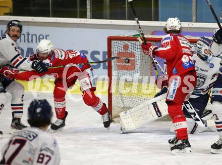 EBEL. Eishockey Bundesliga. KAC gegen	Hydro Fehervar AV 19. Daniel Obersteiner, Fabian Hochegger, (KAC),  Rasmus Tirronen  (Fehervar). Klagenfurt, am 28.11.2021.
Foto: Kuess
www.qspictures.net

---
pressefotos, pressefotografie, kuess, qs, qspictures, sport, bild, bilder, bilddatenbank