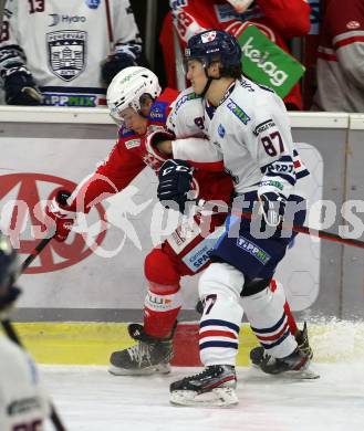 EBEL. Eishockey Bundesliga. KAC gegen	Hydro Fehervar AV 19. Nikolaus Kraus, (KAC),  Gergoe Ambrus  (Fehervar). Klagenfurt, am 28.11.2021.
Foto: Kuess
www.qspictures.net

---
pressefotos, pressefotografie, kuess, qs, qspictures, sport, bild, bilder, bilddatenbank