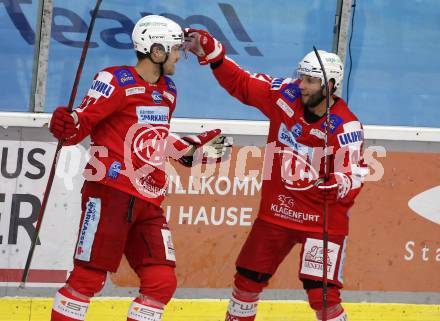 EBEL. Eishockey Bundesliga. KAC gegen	Hydro Fehervar AV 19. Torjubel Matthew Fraser, Rok Ticar (KAC). Klagenfurt, am 28.11.2021.
Foto: Kuess
www.qspictures.net

---
pressefotos, pressefotografie, kuess, qs, qspictures, sport, bild, bilder, bilddatenbank