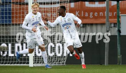 Fussball. Bundesliga. SK Austria Klagenfurt gegen  SK Puntigamer Sturm Graz. Torjubel Kelvin Kwarteng Yeboah (Graz). Klagenfurt, am 12.12.2021.
Foto: Kuess
www.qspictures.net
---
pressefotos, pressefotografie, kuess, qs, qspictures, sport, bild, bilder, bilddatenbank