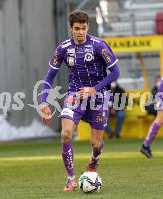 Fussball. Bundesliga. SK Austria Klagenfurt gegen  SK Puntigamer Sturm Graz.  Alexander Fuchs (Klagenfurt). Klagenfurt, am 12.12.2021.
Foto: Kuess
www.qspictures.net
---
pressefotos, pressefotografie, kuess, qs, qspictures, sport, bild, bilder, bilddatenbank