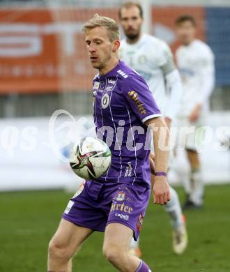 Fussball. Bundesliga. SK Austria Klagenfurt gegen  SK Puntigamer Sturm Graz.  Christopher Cvetko (Klagenfurt). Klagenfurt, am 12.12.2021.
Foto: Kuess
www.qspictures.net
---
pressefotos, pressefotografie, kuess, qs, qspictures, sport, bild, bilder, bilddatenbank