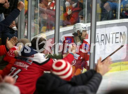 EBEL. Eishockey Bundesliga. KAC gegen	HK SZ Olimpija. Torjubel Manuel Ganahl (KAC). Klagenfurt, am 17.12.2021.
Foto: Kuess
www.qspictures.net

---
pressefotos, pressefotografie, kuess, qs, qspictures, sport, bild, bilder, bilddatenbank